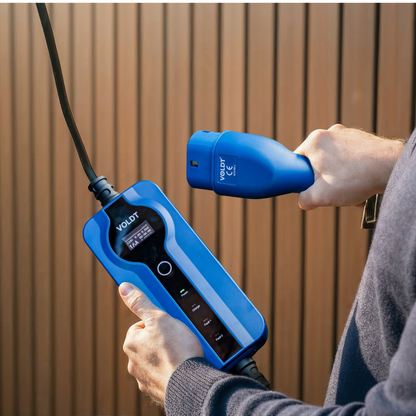 Type 2 - 32A czerwone gniazdo CEE | 3 fazy | Regulowany 8A - 32A | 22kW kabel do ładowania