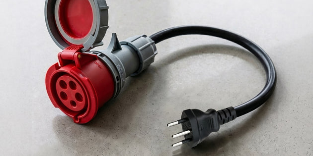 32A 5-biegunowy CEE do Type J Adapter dla Szwajcarii