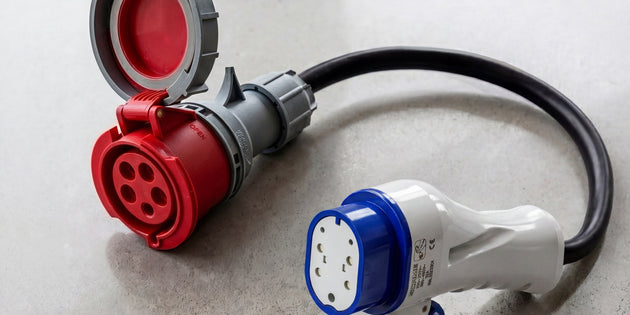 Adapter 32A 5-biegunowy CEE do Type 3